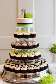 Black And Green Wedding Cake Yesenia John S Wedding Apple Green And Black Green Apple Wedding Wedding Cakes With Cupcakes Black Wedding Cakes