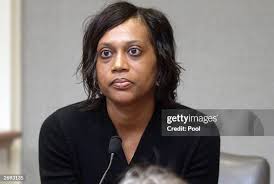 89 Denise Ellis Photos & High Res Pictures