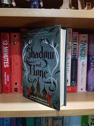 Фредди картер, джесси мей ли, арчи рено и др. Shadow And Bone Hardcover Books Stationery Fiction On Carousell