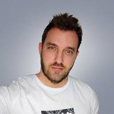 Stream Thomas Brazz music