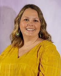 Maureen Sheets's Instagram, Twitter & Facebook