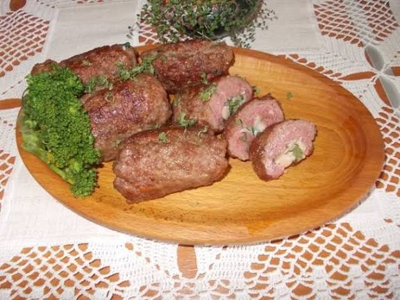 Punjeni ćevapi: Ukus koji će raspametiti sva vaša čula!