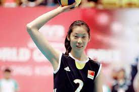 Yesterday's interview with #朱婷#'s reporter was actually an artist at the janis office. ä¸­å›½å¥³æŽ'æœ±å©· çœŸçš„ä¼šæˆä¸ºéƒŽå¹³ç¬¬äºŒå— çŸ¥ä¹Ž