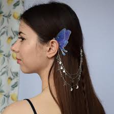 Orecchino a polsino con farfalla viola, senza piercing, con catena e  pettine o spilla per capelli, accessorio per festival fantasy degli elfi e  della luna.