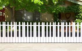 25 Ideas For Decorating Your Garden Fence Diy Fence Design Backyard Fences Diy Garden Fence