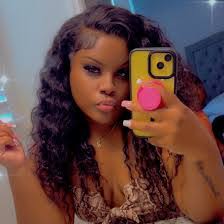 Tia Ingram's Instagram, Twitter & Facebook