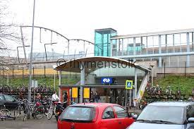 Find all the transport options for your trip from paris to zwijndrecht (station) right here. Herinrichting Station Zwijndrecht Verder Bekeken Thymen Stolk Fotograaf