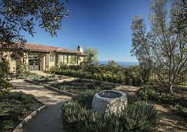 Formula 1 takımı da bulunan spor otomobil üreticisi mclaren'in hissedarları arasındaki mansour ojjeh, 68 yaşında hayatını kaybetti. Stunning Santa Barbara Ranch With Ties To Billionaire Mansour Ojjeh Lists At 110m American Luxury
