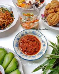 Meski ada berbagai jenis sambal, sambal terasi adalah satu jenis sambal yang. Sayur Sop Cocok Dengan Lauk Apa Pintar Mencocokan