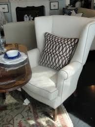 25.5h x19.5w x18d pounds, 8 pounds seat height: Chairs Give Your Dining Room A Distinctive Look Nell Hills