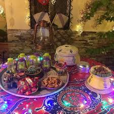 مشاركة متابعه لنا شرايكم افكار حفلات وتقديمات شاركونا صور قعداتكم و ضيافة حفلاتكم و ديكورات استقبالاتكم و Table Decorations Decor Home Decor
