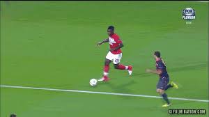 Rancia necesitó un gol de antoine griezmann en el segundo tiempo para evitar la mayor sorpresa en lo que va de la eurocopa. Ereccion Retractil Gif Gracioso Ereccion Retractil Patrimonio Neto 2020