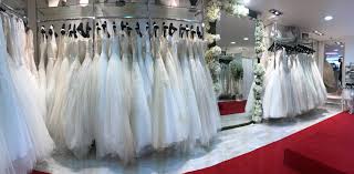 Paris smoking homme paris magasin costume mariage paris atelier costume paris boutique costume mariage paris dormeuil paris tailleur homme paris les 4 temps paris. Declaration Mariage Paris Showroom Robes De Mariee