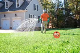 Included in the price of our fertilization services, our weed control services treat various kinds of weeds while removing eyesores, these treatments also ensure that your lawn has access to the. Ultimate Envy Best Lawn Care Service In Williamsburg Va Lawn Envy