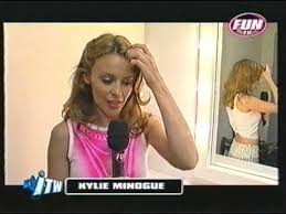 Скачай kylie minogue 2000 miles и kylie minogue paper dolls 2000. Kylie Minogue Interview Fun Tv 2000 Youtube