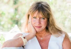 Serena Cook's Instagram, Twitter & Facebook