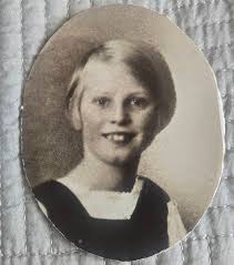 i have two photos i'd love colourised if that's possible. It's my Grandma  and Grandads wedding. Thank you 🙏🏻