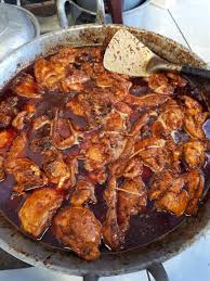 Ayam goreng is an indonesian and malaysian dish consisting of chicken deep fried in oil. Ayam Goreng Bacem Home Facebook