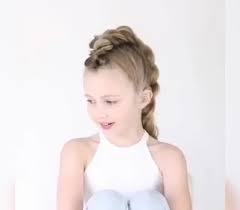 Styling your girl's hair doesn't have to be an hour long stressful process, you can achieve gorgeous hairstyles in a matter of minutes. Best Unique Hairstyles For Little Girls Braided Hairstyles Coub The Biggest Video Meme Platform