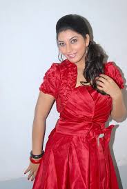 Beauty Galore HD : Sarah Sharma Very Beautiful And Bubbly Look In Red Frock  | Bhojpuri Film Actress