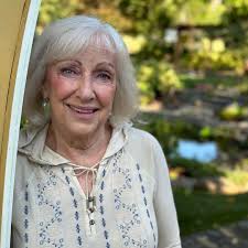 Heading here in a few days what's the best things couples can do. We visit  a week once a month need some ideas