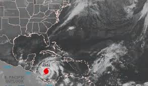 Sigue los huracanes del atlántico. El Salvador Bajo Alerta Roja Ante Poderoso Huracan Iota Los Angeles Times