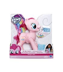 Celebrul serial de desene animate my little pony ne arată marea prietenie dintre membrii săi in aceste jocuri cu micul meu ponei. Mlp Razi Impreuna Cu Pinkie Pie Hasbro E5106 Magazin Online Jucarii