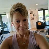 Stacey Beck's Instagram, Twitter & Facebook