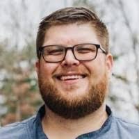 Laura Uphold's Instagram, Twitter & Facebook