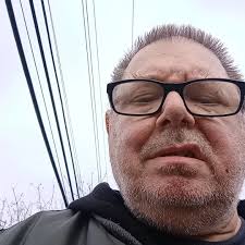 SOLVED : taking away and putting back AIO cooler and CPU solved the issue.  Thanks everyone for help ! Hey, need some help with newly installed Z790  Maximus Hero motherboard. When starting