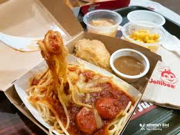 Jollibee's perfectly seasoned fried chicken that's crispy on the outside; Food Review Jollibee Singapore Changi City Point Mitsueki Singapore Lifestyle Blogger Food Fashion Travel Random News