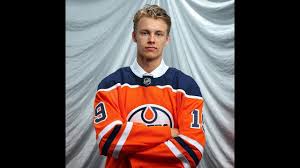 Ryan rishaug of tsn reports that the contract will carry a salary of $915k. Edmonton Oilers Reportedly Close To Signing Veteran Swiss Centre Gaetan Haas Edmonton Journal