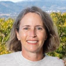 Melissa Lockard's Instagram, Twitter & Facebook