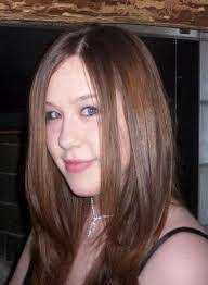 Marissa Lowe's Instagram, Twitter & Facebook