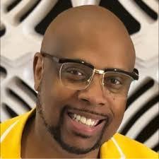 Mark Rucker's Instagram, Twitter & Facebook