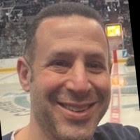 1300+ "(m) Scott" profiles