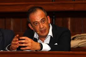 Henrique sá pessoa e josé avillez deram um jantar secreto na secret room do hotel ritz. Jose Alberto Carvalho Internado De Urgencia Famosos Correio Da Manha