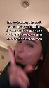 I promise we do more than drink #mejoresamigas #laamigaproblematica  #iknowitaintthestallion #friendswhodrinktogethersticktogether