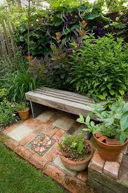 35 Cozy Backyard Bench Seating Area Design Landscaping Ideas Roomodeling Landschapsontwerp Kleine Achtertuin Kleine Achtertuin Achtertuinlandschappen