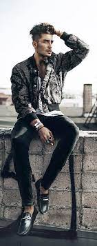 50 Current Men S Fashion Rules That You Can T Ignore Mens Photoshoot Poses Male Models Poses Portrait Photography Men