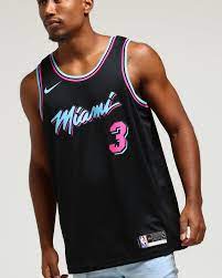 Check out as the miami heat reveal their nike miami vice themed city edition jerseys tonight! Partina City Autorizzazione Vita Nike City Edition Miami Heat Esenzione Buttar Via Suonare Il Piano