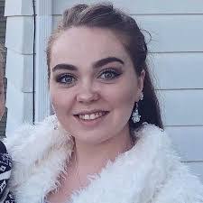 Mallory Mclaughlin's Instagram, Twitter & Facebook