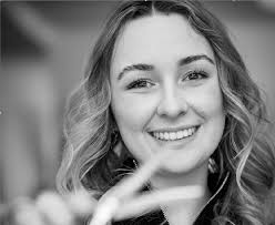 Schlosskirche Rastatt Friseur-Weltmeisterin Lisa Difflipp Energieträger  Wasserstoff Interview mit SWR-Intendant Kai Gniffke