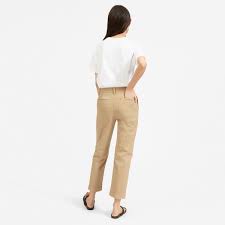 Womens Relaxed Chino Everlane In 2019 Safari Outfits
