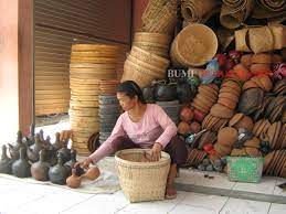 Siapa yang ingin memesan serta menjadi agen dari produk kami, silahkan hub call/ sms ke no 085728904835 atas nama ariyanto. Peralatan Rumah Tangga Gerabah