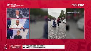 Demande en mariage avant de défiler. Etz C1hl28dm M