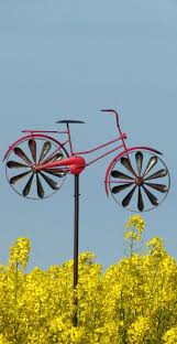 Windspiel Windrad Aus Metall Rotes Fahrrad Damenrad Damenfahrrad Bike Bicycle Zweirad In 2020 Windspiele Windrad Damenfahrrad