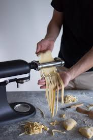 Nudeln Selber Machen Mit Der Kitchenaid Mini Lieberbacken Rezept Nudeln Selber Machen Kuchenhilfe Nudelteig Selber Machen