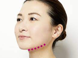 フェイスライン 目の下のたるみ を解消する顔筋トレーニング応用編 voce voce yahoo ニュース フェイスライン 目の下のたるみ 目の下