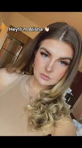 Hiee where my 🇨🇦 at!? #yyc #calgary #canadiangirl #hinewfriends